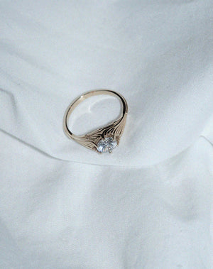 Aphrodite Ring | 18ct White Gold