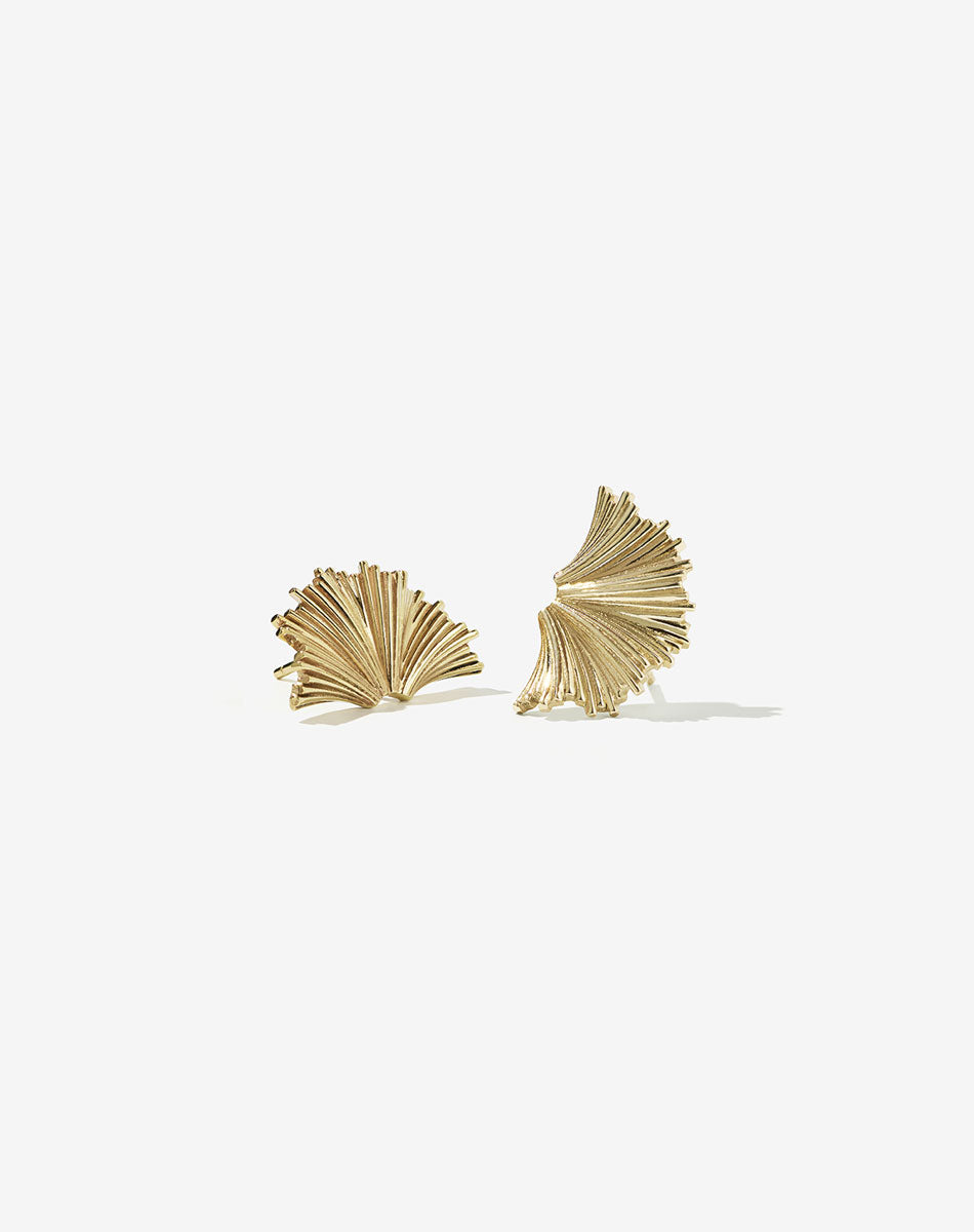Vita Stud Earrings Medium | 23k Gold Plated