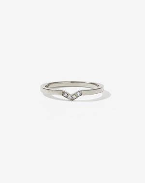 Arrow Band | 9ct White Gold