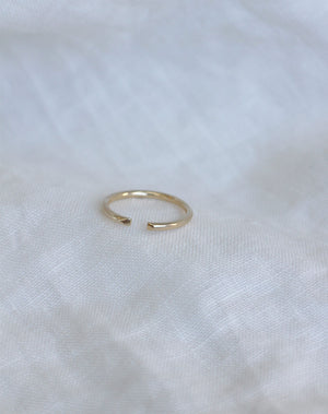 Paloma Band Plain | 14ct Yellow Gold